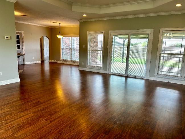 Photo - 346 Delia Dr