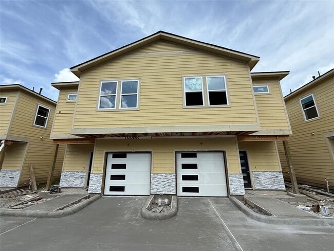 Building Photo - 3533 Alderfer St Rental