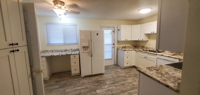 Photo - 714 E Crawford St