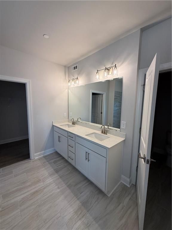 Photo - 146 Willowfern Ln