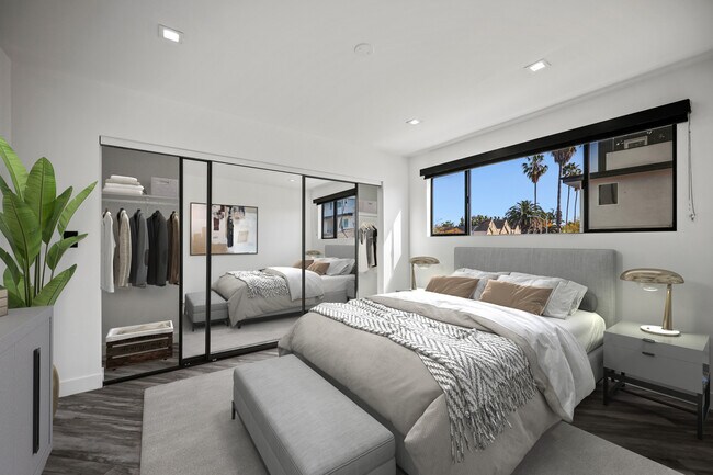 UNIT 5 - AVAILABLE NOW - 955 N. Oxford Ave.