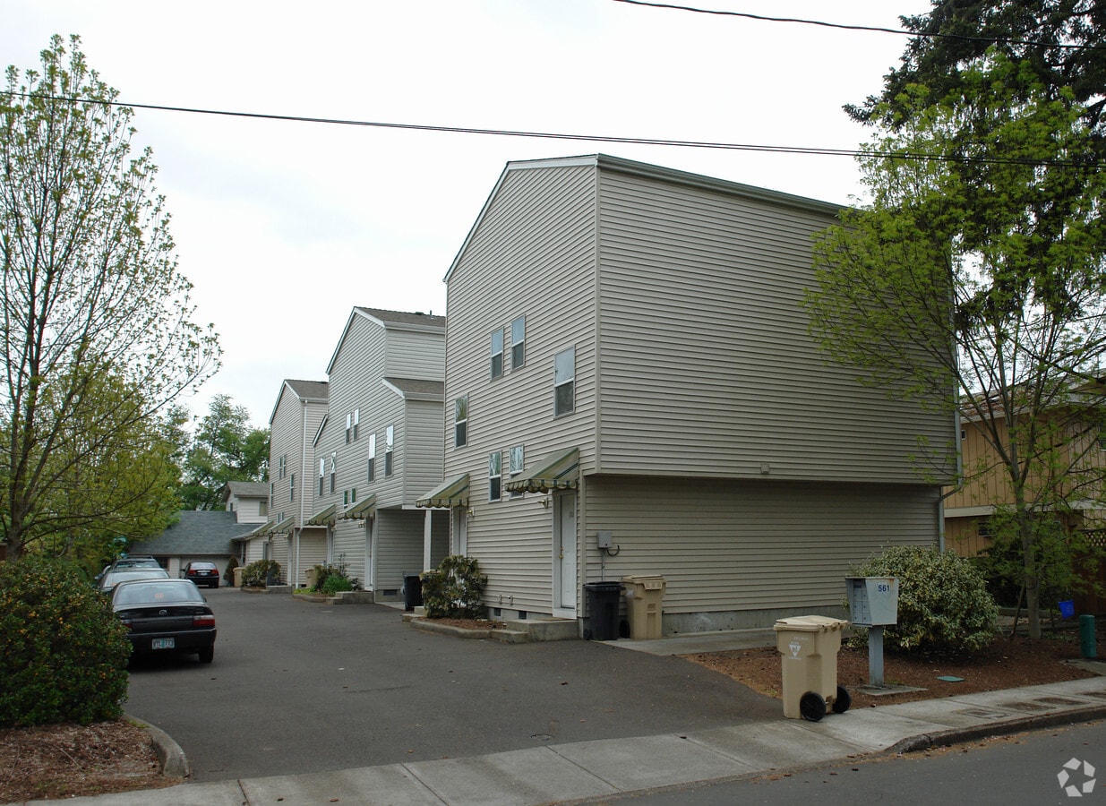 Summerlake Park Apartments - Summerlake Park Apartments
