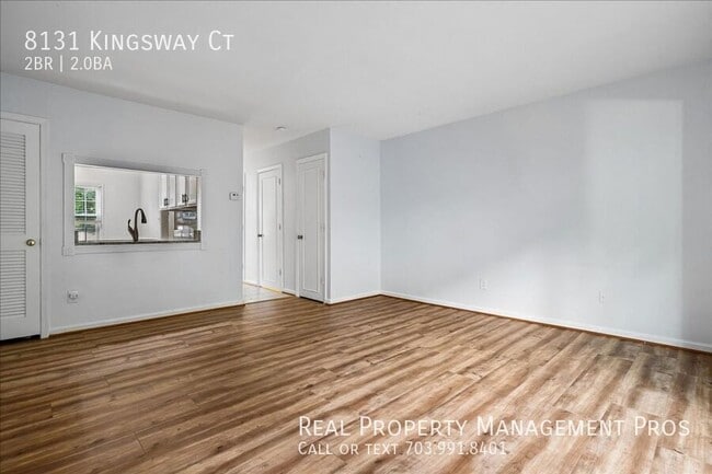 Photo - 8131 Kingsway Ct