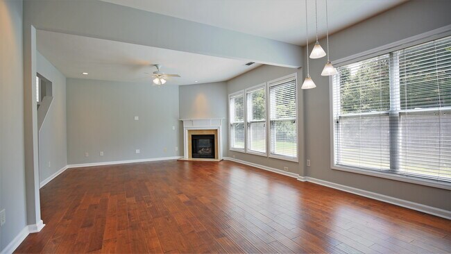 Photo - 3282 Briaroak Dr