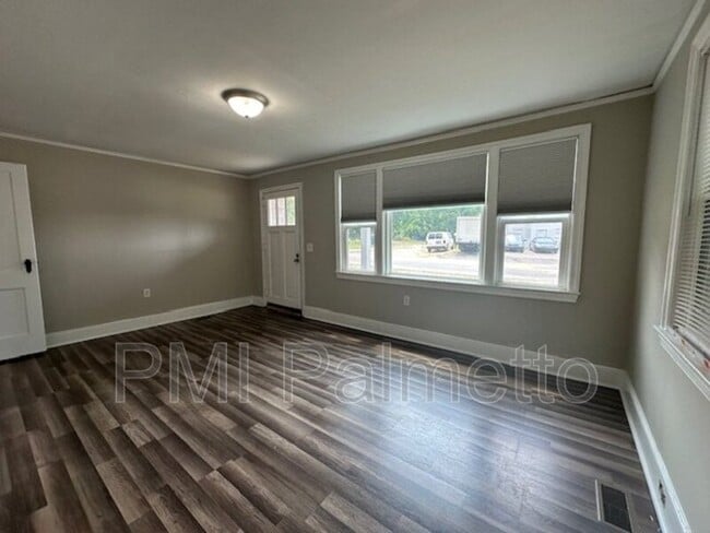 Photo - 2201 Vine St