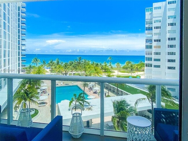 10275 Collins Ave Unit 519