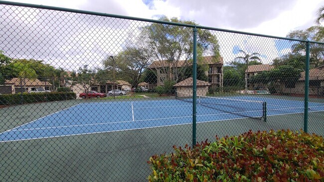 Photo - 4501 W McNab Rd Unidad 11