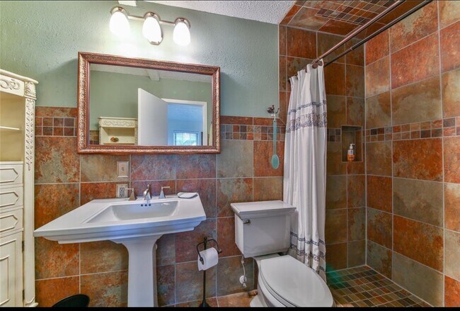 Photo - 1511 Brook Meadow Dr
