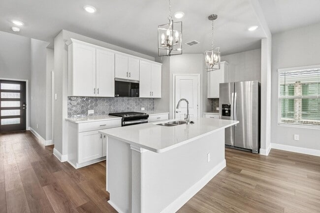 Building Photo - 6206 Castamere Dr