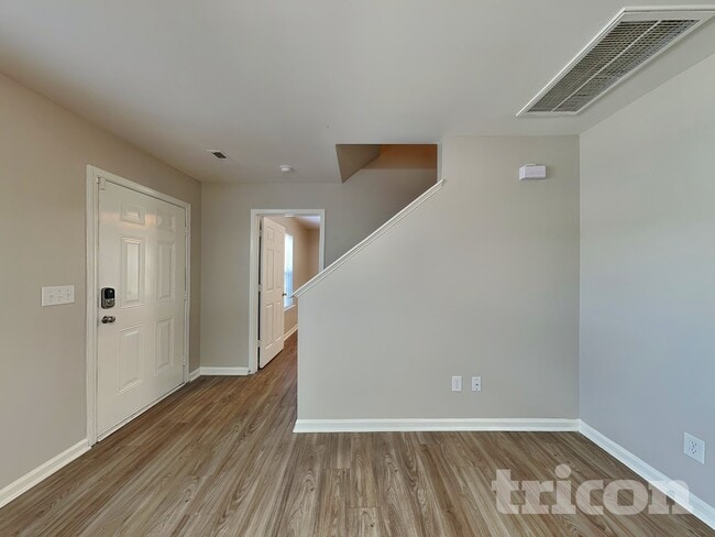 Photo - 120 Honeywood Ave