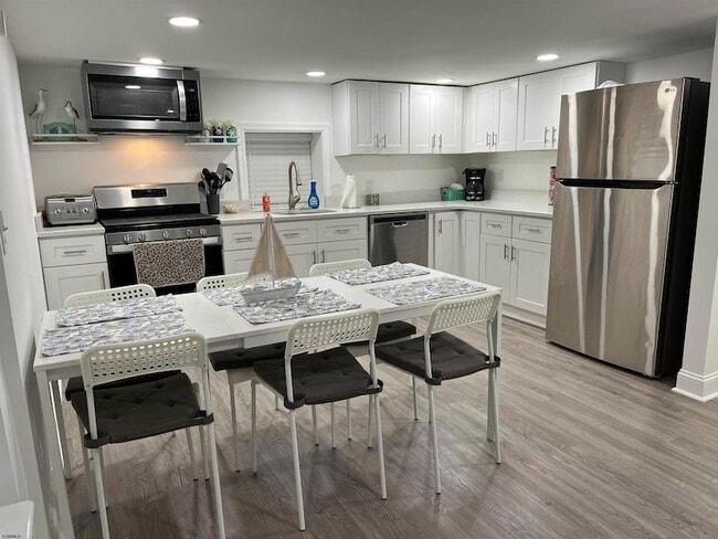 Photo - 3 S Richards Ave