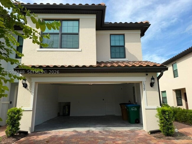 1527 Fells Cove Ln