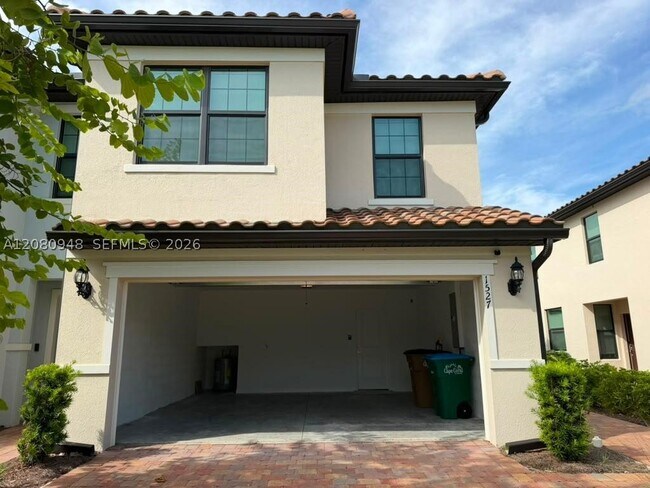 Photo - 1527 Fells Cove Ln