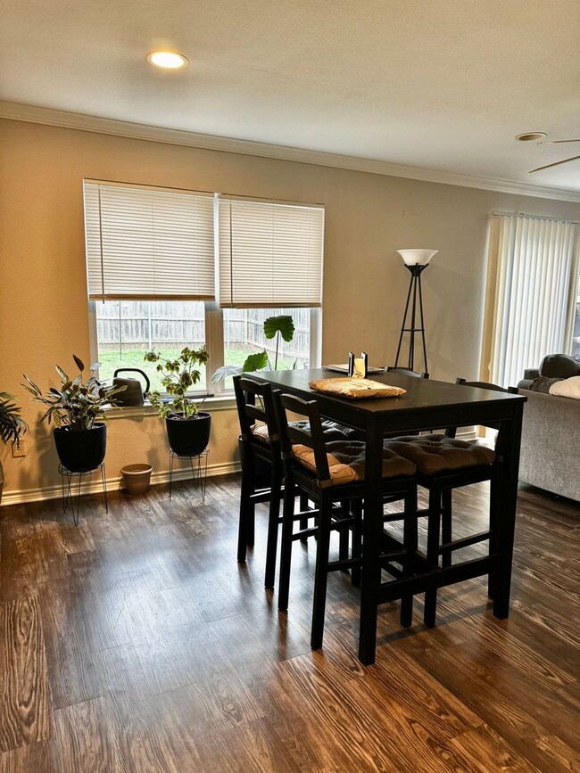 2511 Pascal Ct