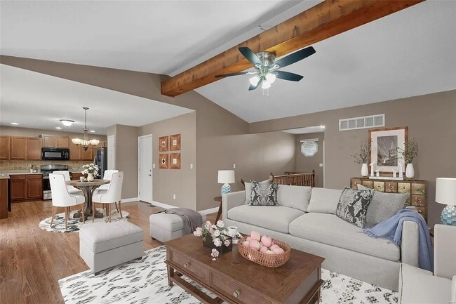 Photo - 233 Westridge Dr