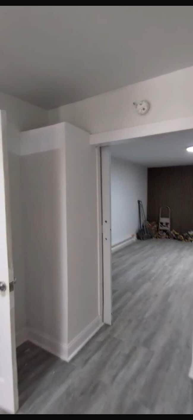 Photo - 307 W Centre St