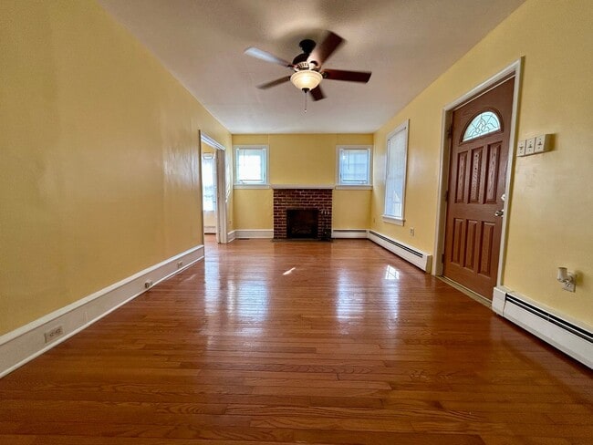 Photo - 112 W Highland Ave Unit 112 W Highland Ave