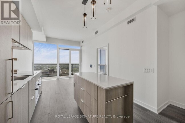 Photo - 28 Ann St Unit 1805