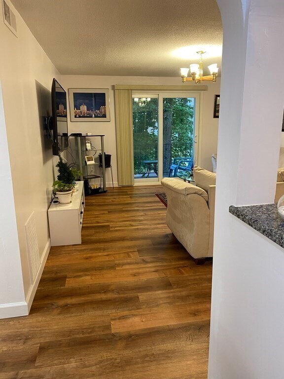 Photo - 17 Shadowbrook Ln Unidad 19