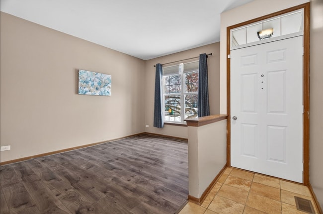 Photo - 2167 Rossiter Pkwy