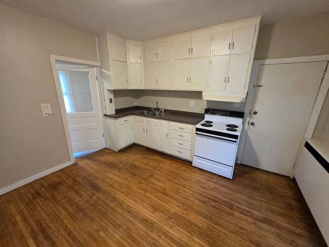 712 McDonough St Unit 712 Mc