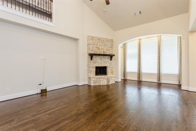 Building Photo - 4214 Quiet Dawn Ln