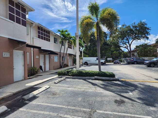Photo - 8561 SW 109th Ave