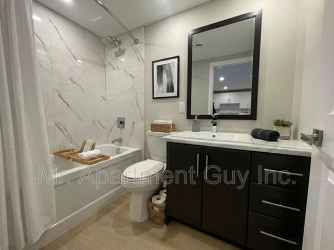 Photo - 2200 Sherobee Rd Unit 1