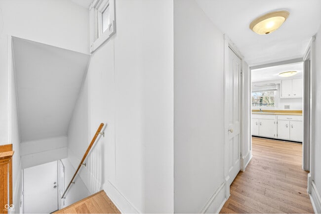 Photo - 930 7th St Unit B