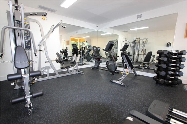 Photo - 4550 NW 9th St Unit 305E