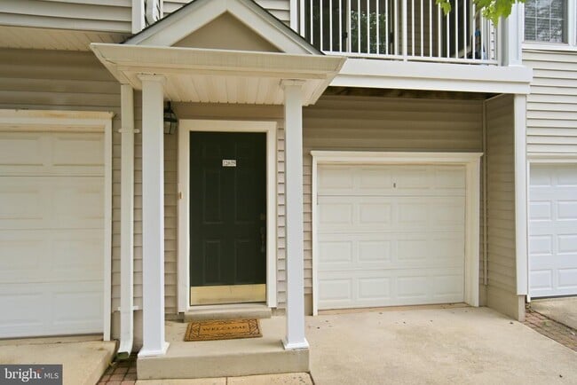 Photo - 12825 Fair Briar Ln