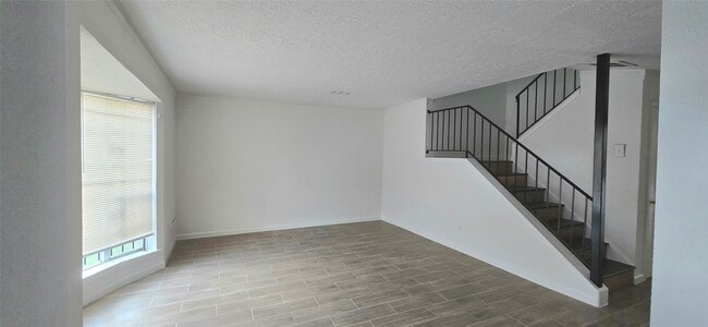 Photo - 7151 Chasewood Dr