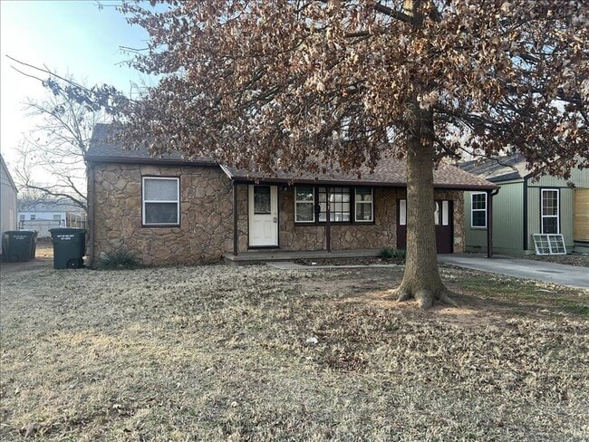 Building Photo - 1817 Breckenridge Dr