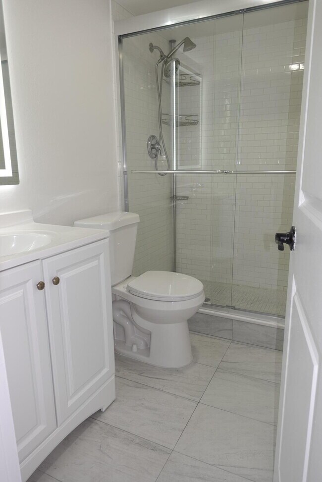 Photo - 9272 SW 3rd St Unit 407
