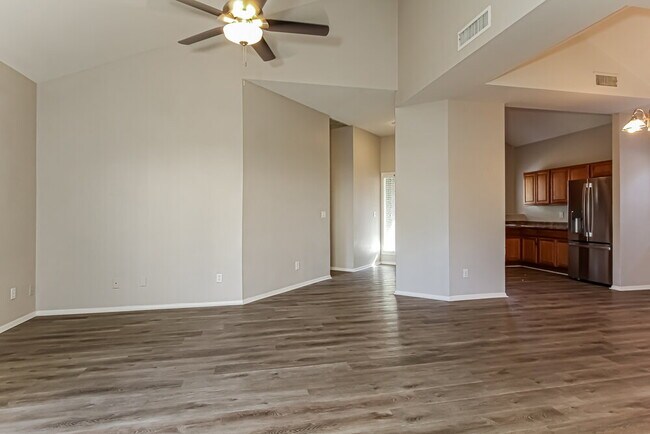 Photo - 11324 N 82nd Ave