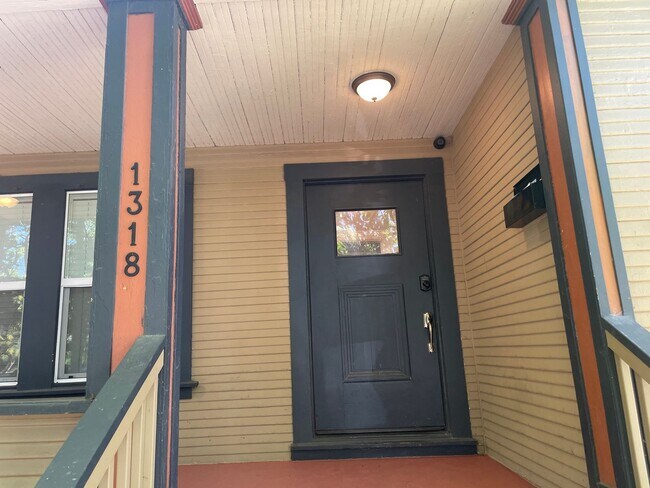 Photo - 1318 Salem St Unit 1