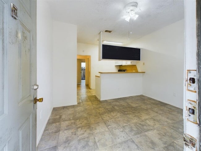 Photo - 2815 Rio Grande St Unit 114