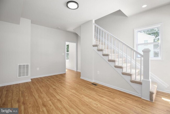 Photo - 1424 William St