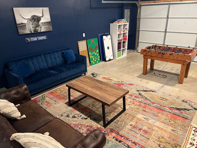 Photo - 118 Fitzgerald Dr Unidad SI FL3-ID1039084P