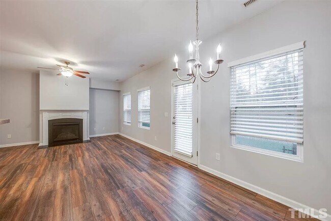 Photo - 125 Golden Meadow Ct