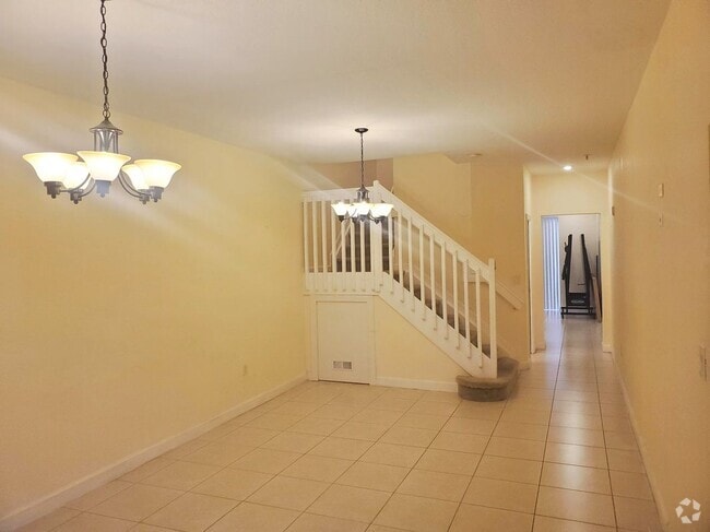 Building Photo - 7150 NW 177th St Rental