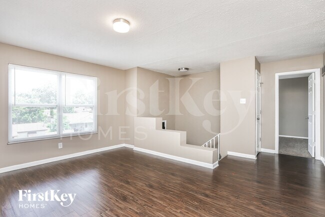 Photo - 9963 Meadow Ave