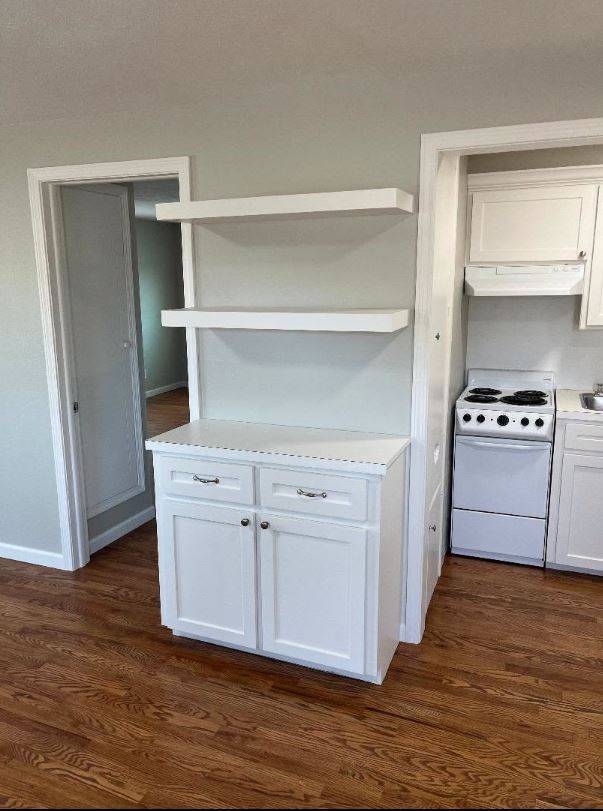 Photo - 1100 NW 30th St