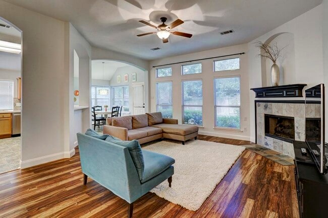 Photo - 4903 Lake Catherine Ct