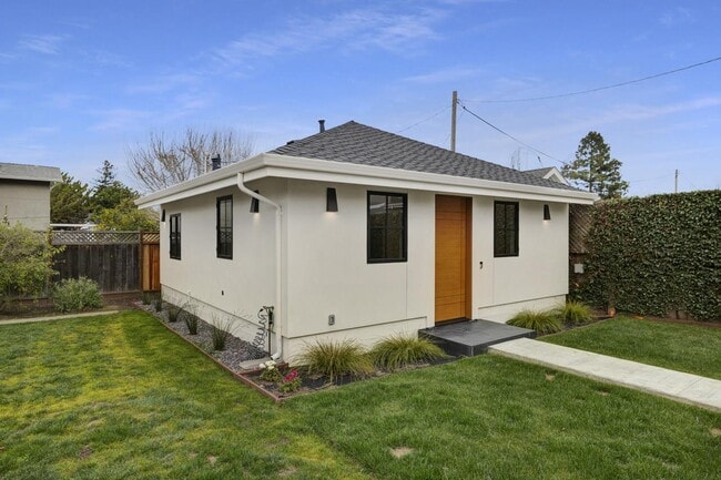 Photo - 1438 Columbus Ave