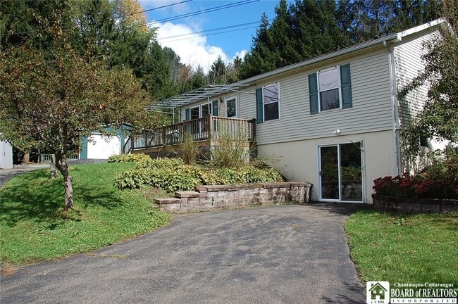 Building Photo - 2656 1/2 Horton Rd