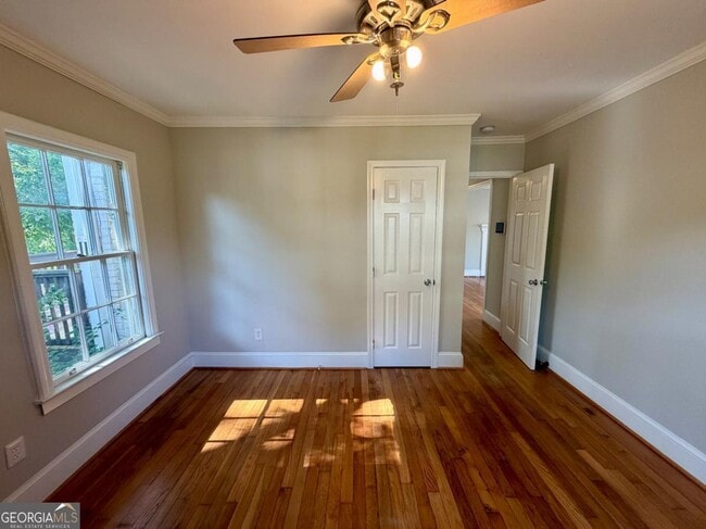 Photo - 3194 Oakdale Rd
