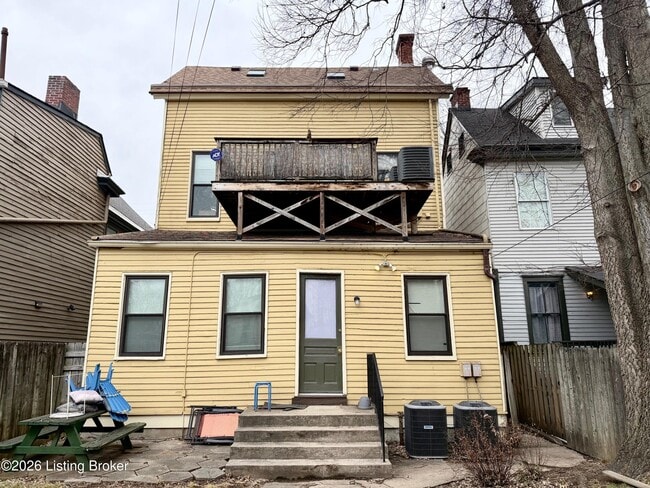 Photo - 1210 E Broadway Unit 1