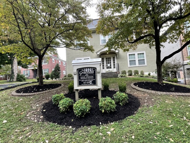 Photo - 2328 Grinstead Dr Townhome