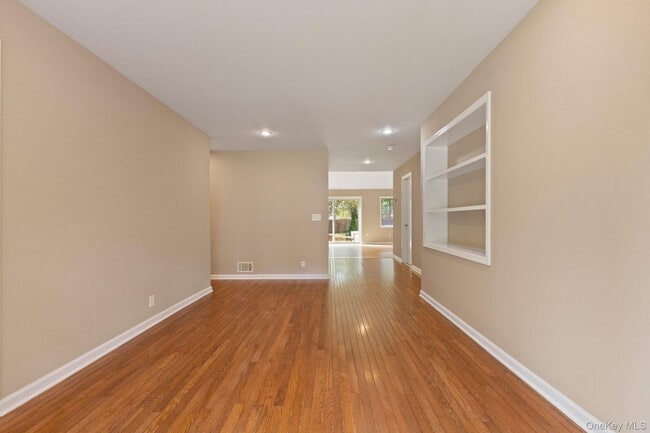 Photo - 19 Rockledge Rd